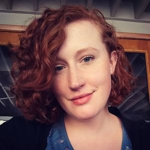 Meet your Posher, Holly